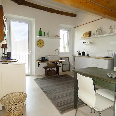 Apartment Zizzi - The House In The Hamlet - View