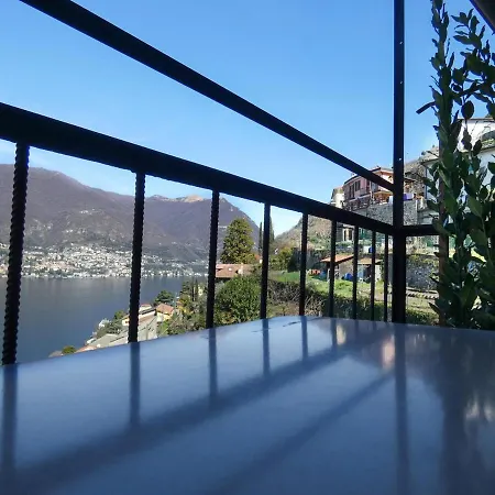 Zizzi - The House In The Hamlet - View * Como