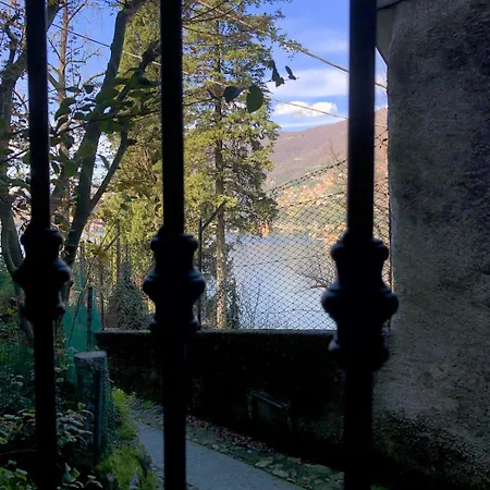 Apartment Zizzi - The House In The Hamlet - View Como